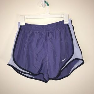 never worn nike shorts